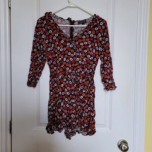 Topshop romper floral one piece shorts summer feminine size 6 black with flowers